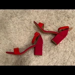 Chinese Laundry block heel sandal - Size 6.5